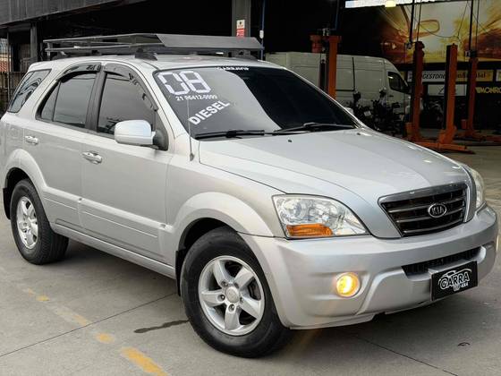 KIA SORENTO 2.5 EX 4X4 16V DIESEL 4P MANUAL KIA SORENTO 2.5 EX 4X4 16V DIESEL 4P MANUAL